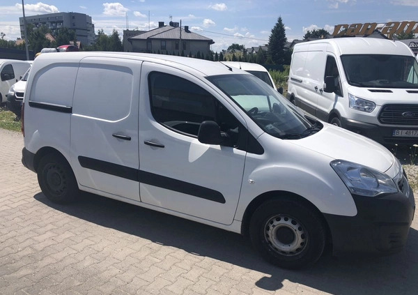 Peugeot Partner cena 21955 przebieg: 218000, rok produkcji 2015 z Warszawa małe 137